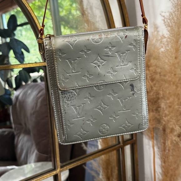 Louis Vuitton Vintage Y2K Vernis Mott Monogram Canvas Mini Bag Shoulder Purse - Picture 3 of 14